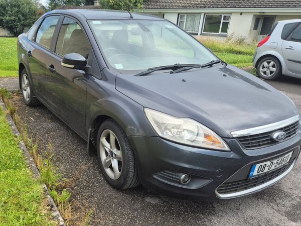 Ford Focus Saloon, Petrol, 2008, Grey