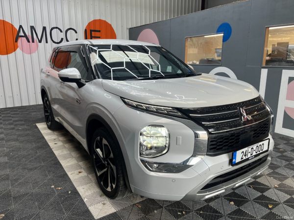 Mitsubishi Outlander SUV, Petrol Plug-in Hybrid, 2024, White