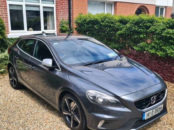 Volvo V40 Hatchback, Diesel, 2014, Grey