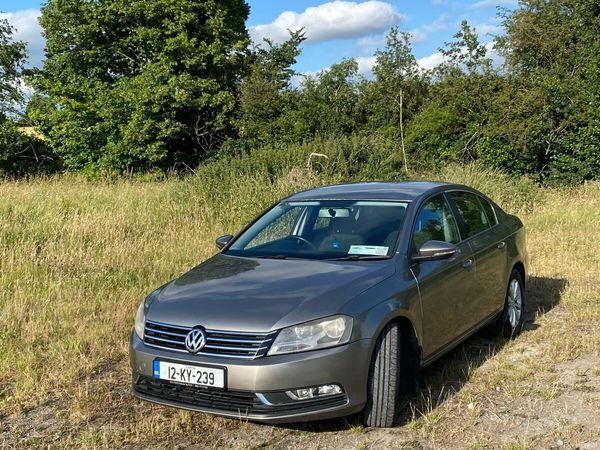 Volkswagen Passat Saloon, Diesel, 2012, Brown