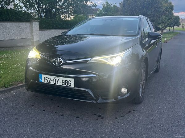 Toyota Avensis Estate, Diesel, 2015, Black