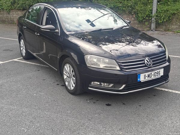 Volkswagen Passat Saloon, Diesel, 2011, Black