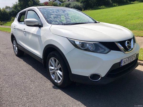 Nissan Qashqai Hatchback, Diesel, 2014, White