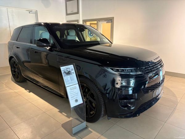 Land Rover Range Rover SUV, Petrol Plug-in Hybrid, 2024, Black