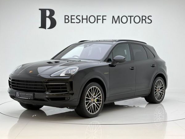 Porsche Cayenne SUV, Petrol Plug-in Hybrid, 2023, Black