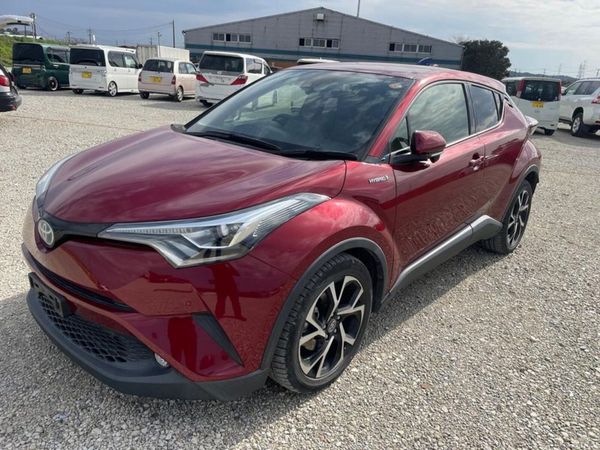 Toyota C-HR SUV, Petrol Hybrid, 2017, Red