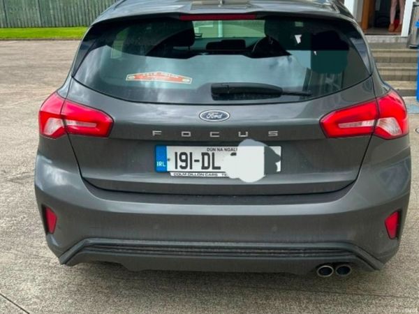 Ford Focus Hatchback, Diesel, 2019, Grey