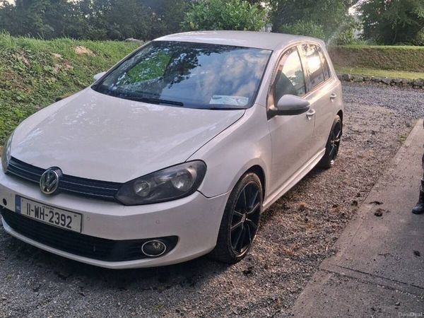 Volkswagen Golf Hatchback, Diesel, 2011, White