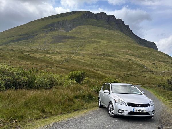 Kia Ceed MPV, Diesel, 2010, Silver