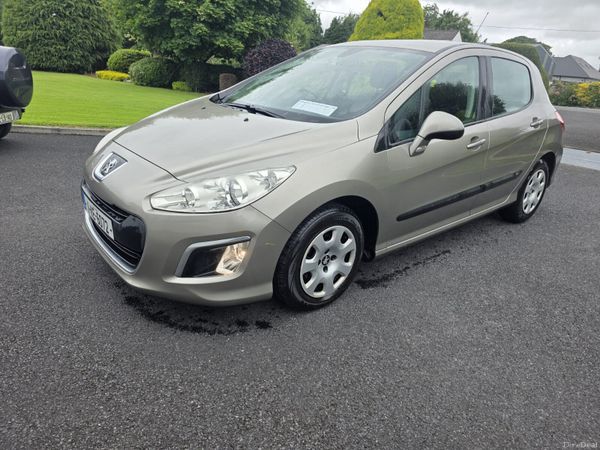 Peugeot 308 Hatchback, Diesel, 2011, Grey