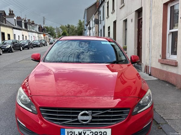 Volvo V60 Estate, Diesel, 2013, Red