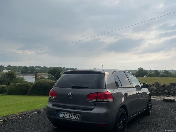 Volkswagen Golf Hatchback, Petrol, 2010, Grey
