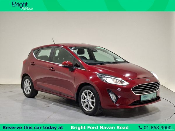 Ford Fiesta Hatchback, Petrol, 2018, Red