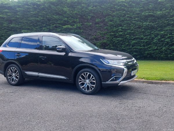 Mitsubishi Outlander SUV, Diesel, 2017, Black