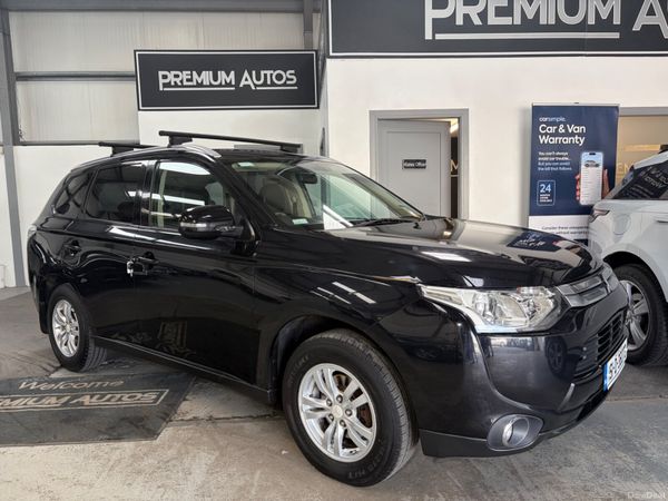 Mitsubishi Outlander SUV, Diesel, 2015, Black