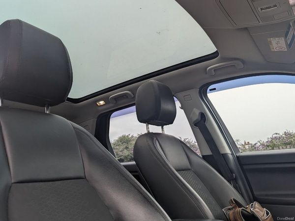 Land Rover Discovery Sport SUV, Diesel, 2016, White