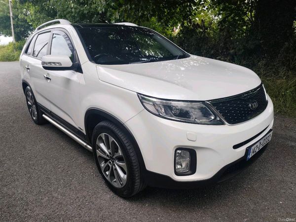 Kia Sorento SUV, Diesel, 2014, White