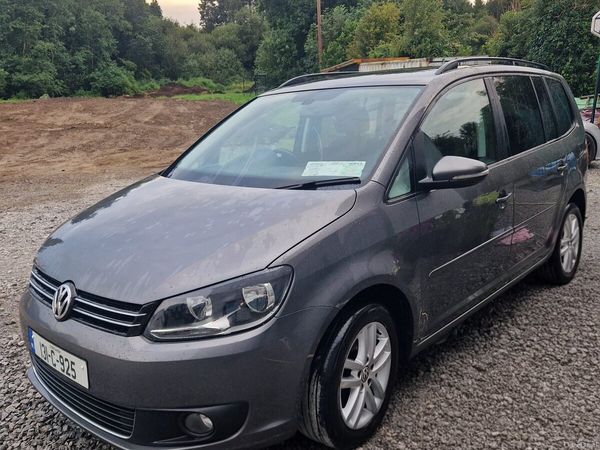 Volkswagen Touran MPV, Diesel, 2013, Grey
