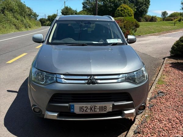Mitsubishi Outlander SUV, Diesel, 2015, Grey