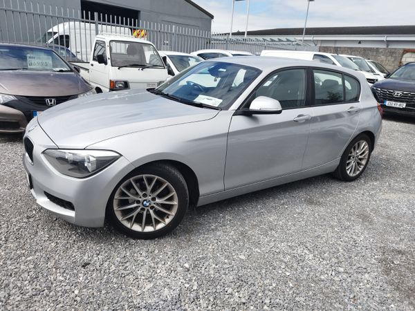 BMW 1-Series Estate, Petrol, 2012, Silver