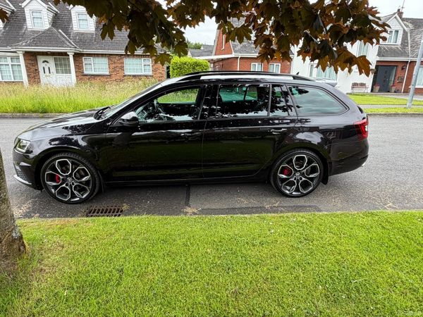 Skoda Octavia Estate, Diesel, 2018, Black