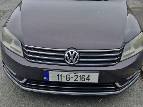 Volkswagen Passat Saloon, Diesel, 2011, Brown
