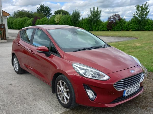 Ford Fiesta Hatchback, Petrol, 2019, Red