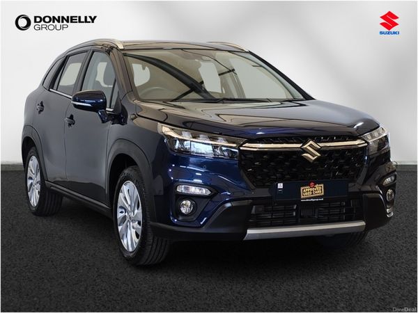 Suzuki S-CROSS Hatchback, Petrol, 2025, Blue