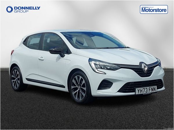 Renault Clio Hatchback, Petrol, 2023, White