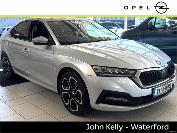 Skoda Octavia Saloon, Petrol Hybrid, 2024, Grey