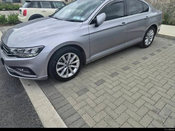 Volkswagen Passat Saloon, Diesel, 2021, Grey