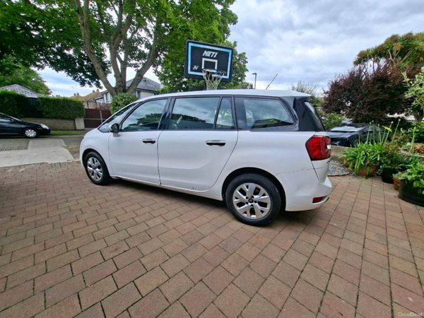 Citroen Grand C4 Picasso Hatchback, Diesel, 2016, White