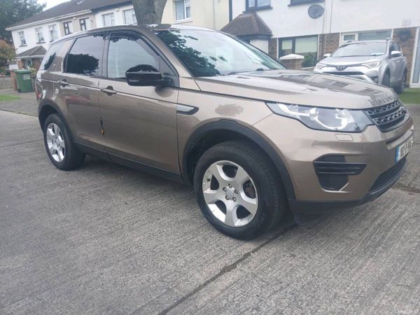Land Rover Discovery Sport SUV, Diesel, 2016, Gold