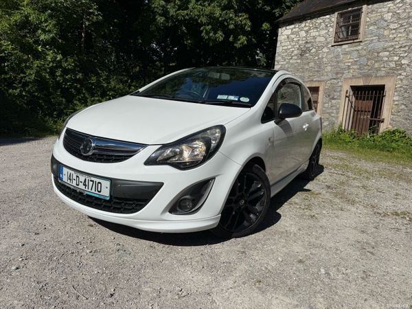 Vauxhall Corsa Hatchback, Petrol, 2014, White
