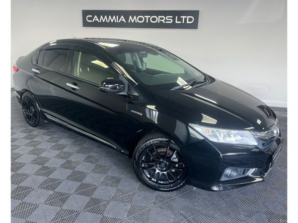 Honda Grace Saloon, Petrol Hybrid, 2015, Black