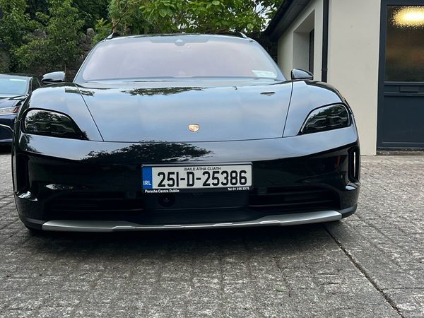 Porsche Taycan Estate, Electric, 2025, Black