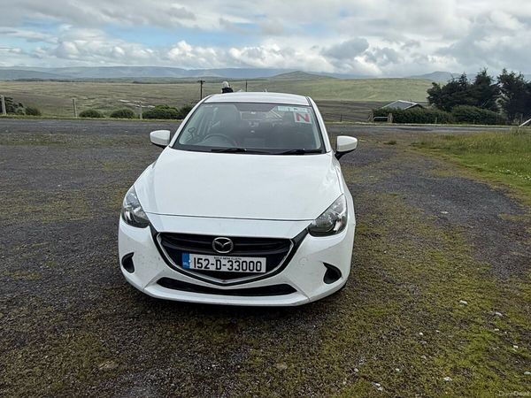 Mazda Demio MPV, Petrol, 2015, White
