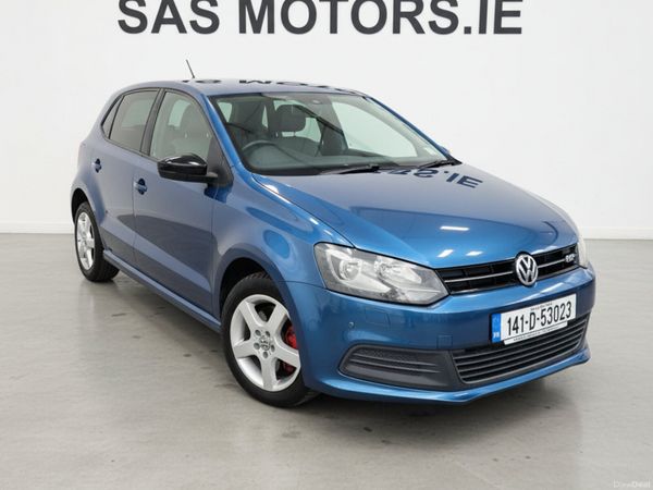 Volkswagen Polo Hatchback, Petrol, 2014, Blue
