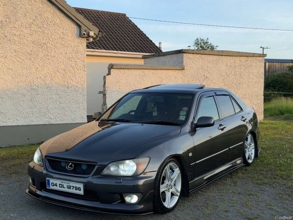 Lexus IS Saloon, Petrol, 2004, Silver