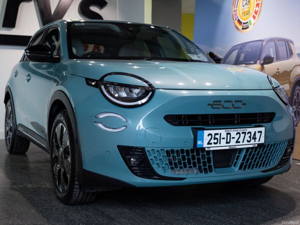 Fiat 600 Hatchback, Petrol, 2025, Blue