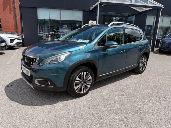 Peugeot 2008 Estate, Petrol, 2019, Green