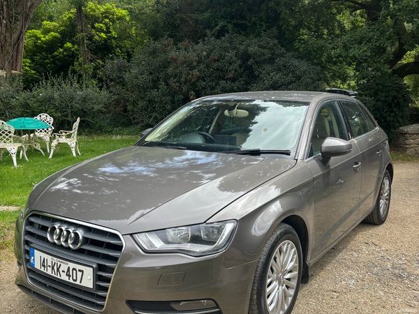 Audi A3 Hatchback, Diesel, 2014, Grey