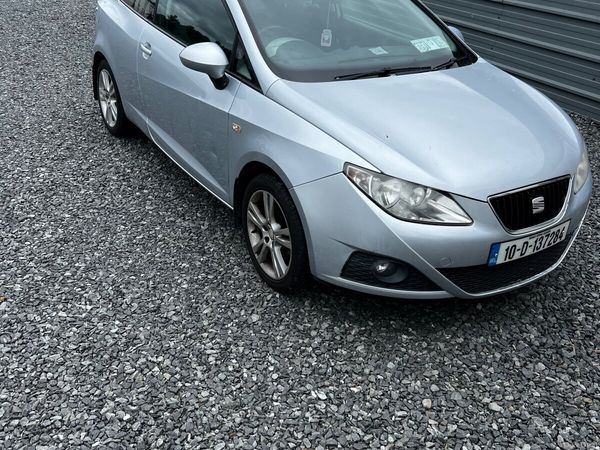 SEAT Ibiza Hatchback, Petrol, 2010, Silver