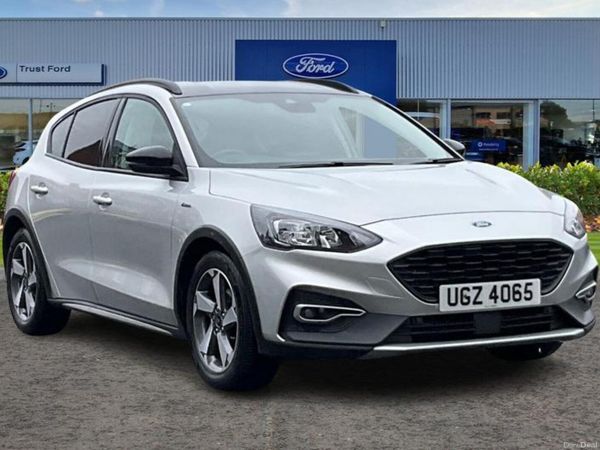 Ford Focus Hatchback, Petrol, 2021, Silver