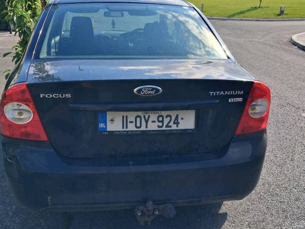 Ford Focus Saloon, Diesel, 2011, Black
