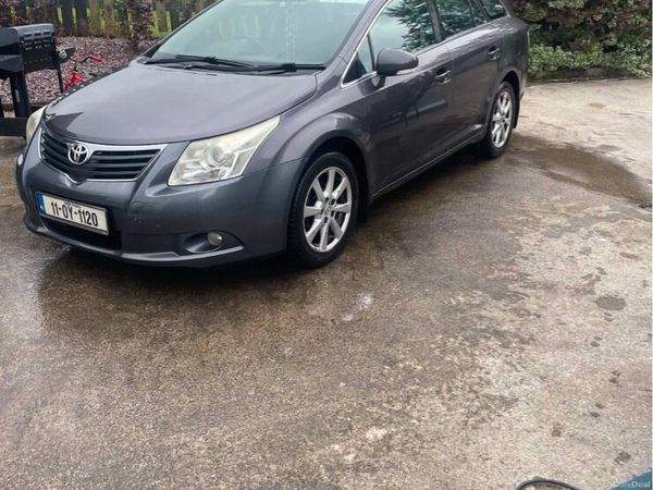 Toyota Avensis Estate, Diesel, 2011, Grey