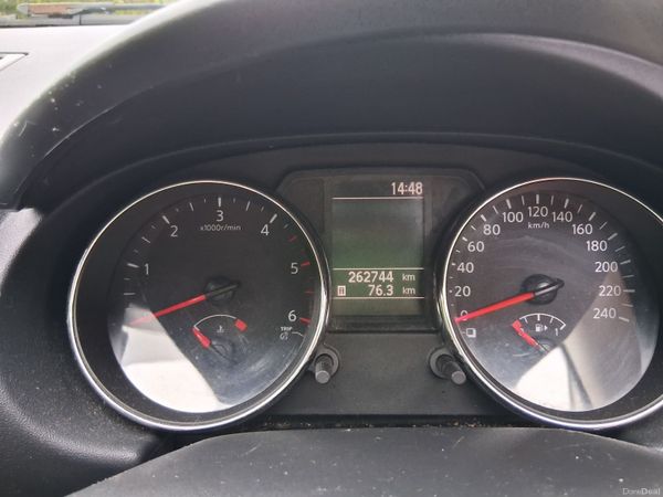 Nissan Qashqai Hatchback, Diesel, 2012, Blue