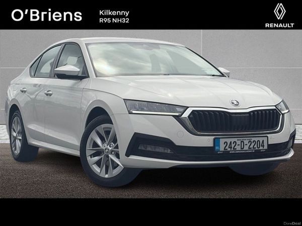 Skoda Octavia Saloon, Petrol, 2024, White