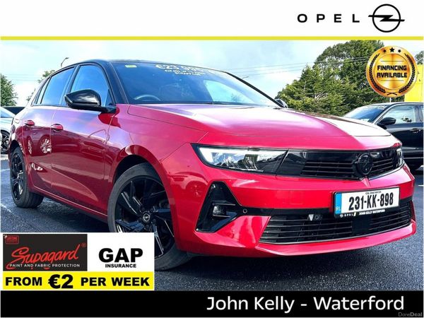 Opel Astra Hatchback, Petrol, 2023, Red