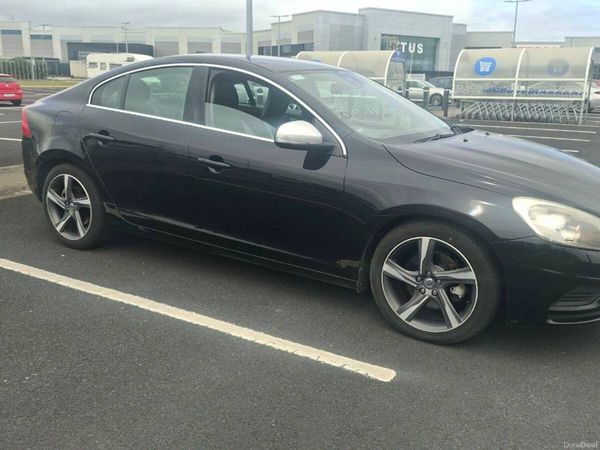 Volvo S60 Saloon, Diesel, 2012, Black